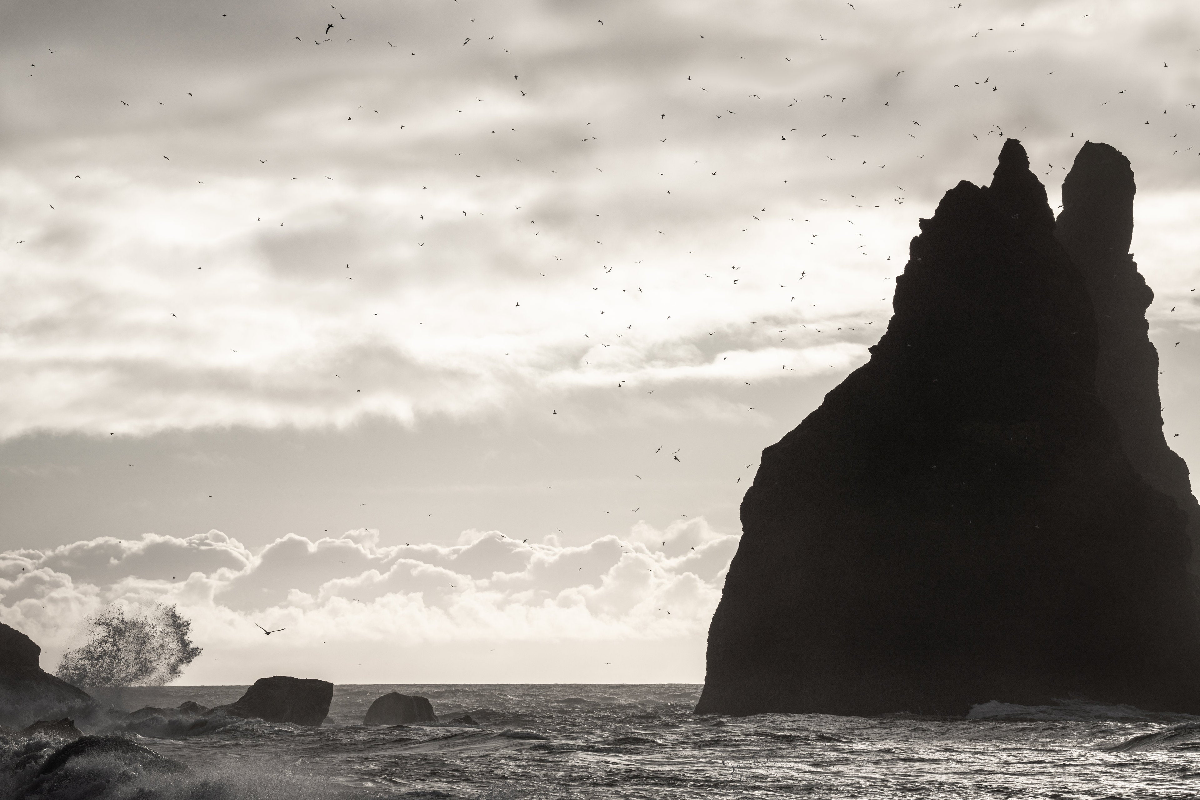 Iceland coastal waves in soft rhythm minimalist wall art print flowing ocean lines with calm and balanced composition
